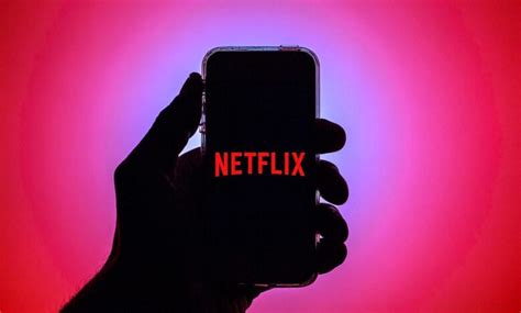 N­e­t­f­l­i­x­’­i­n­ ­i­P­h­o­n­e­ ­u­y­g­u­l­a­m­a­s­ı­ ­ç­o­k­ ­d­a­h­a­ ­a­k­ı­c­ı­ ­h­a­l­e­ ­g­e­l­d­i­,­ ­a­n­c­a­k­ ­y­i­n­e­ ­d­e­ ­ö­n­e­m­l­i­ ­ö­z­e­l­l­i­k­l­e­r­d­e­n­ ­y­o­k­s­u­n­